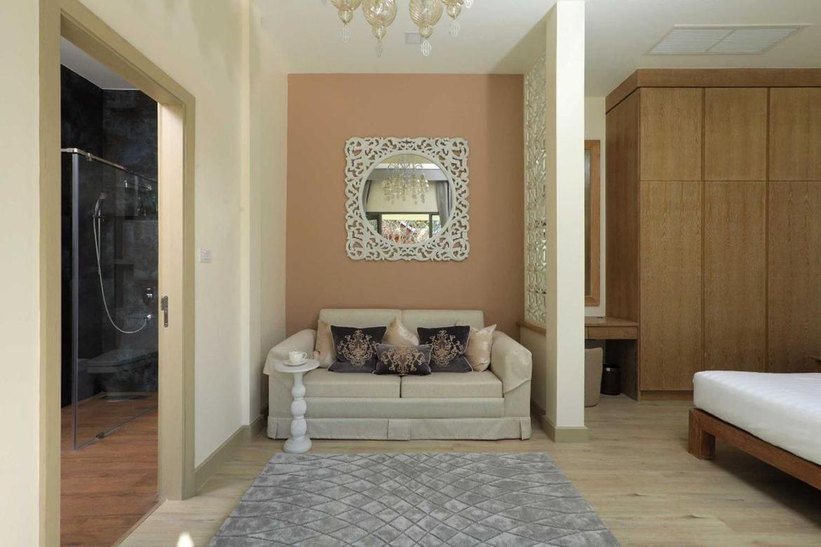 Sea-Esta Villa Банг Тао Бийч Екстериор снимка